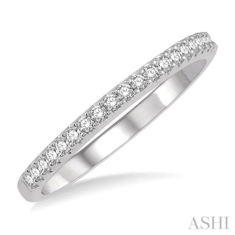 Unique Engagement Bands for Men-1/5 Ctw Round Cut Diamond Wedding Band in 14K White Gold