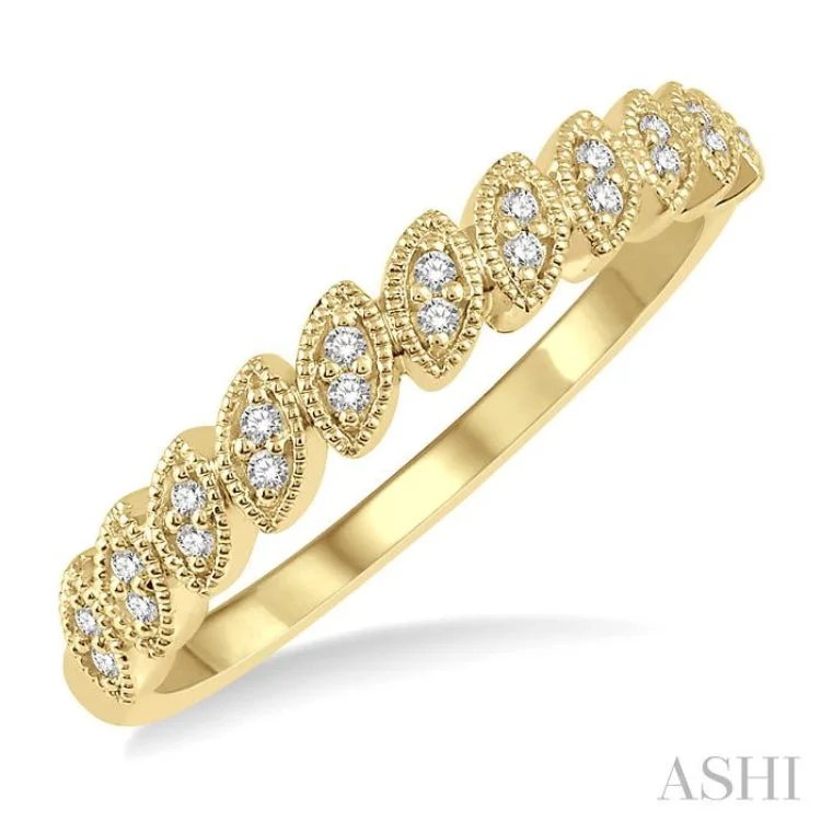 Handmade Promise Engagement Rings-1/10 Ctw Leaf Motif Round Cut Diamond Stackable Band in 14K Yellow Gold