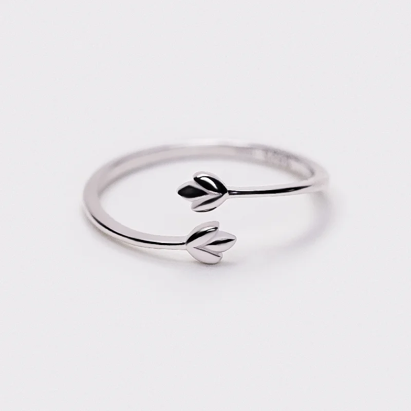 Women’s Wedding Bands with Sapphire-Silver Open Adjustable Leaf Ring