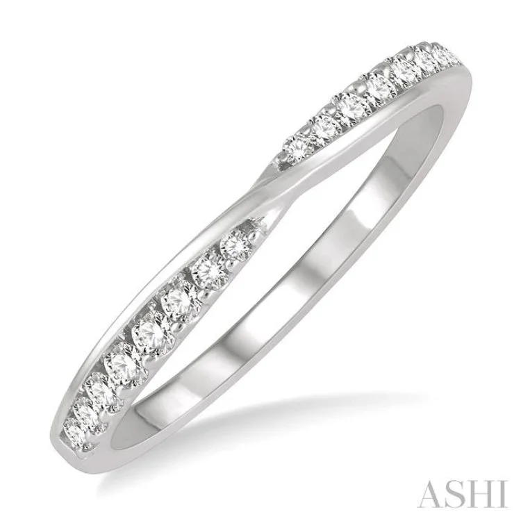 Stylish Promise Rings-1/5 ctw Crossover Round Cut Diamond Wedding Band in 14K White Gold