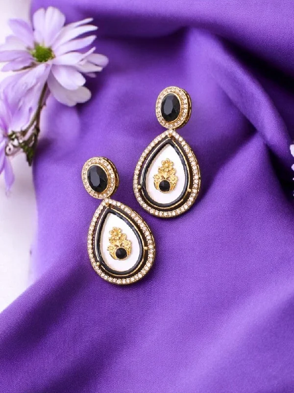 Designer Hoop Earrings-Jet Pritika Danglers