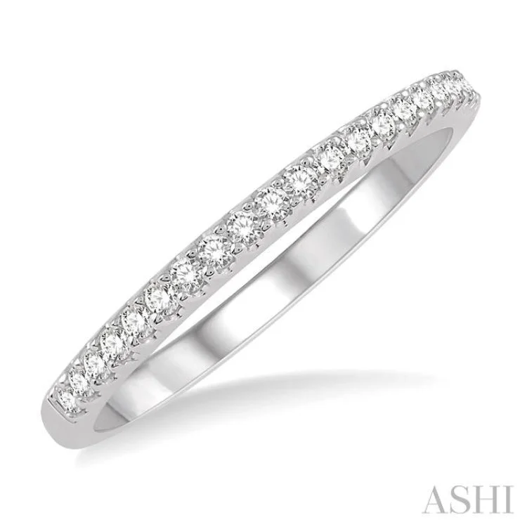 Custom Classic Wedding Rings for Men-1/5 Ctw Round Cut Diamond Wedding Band in 14K White Gold