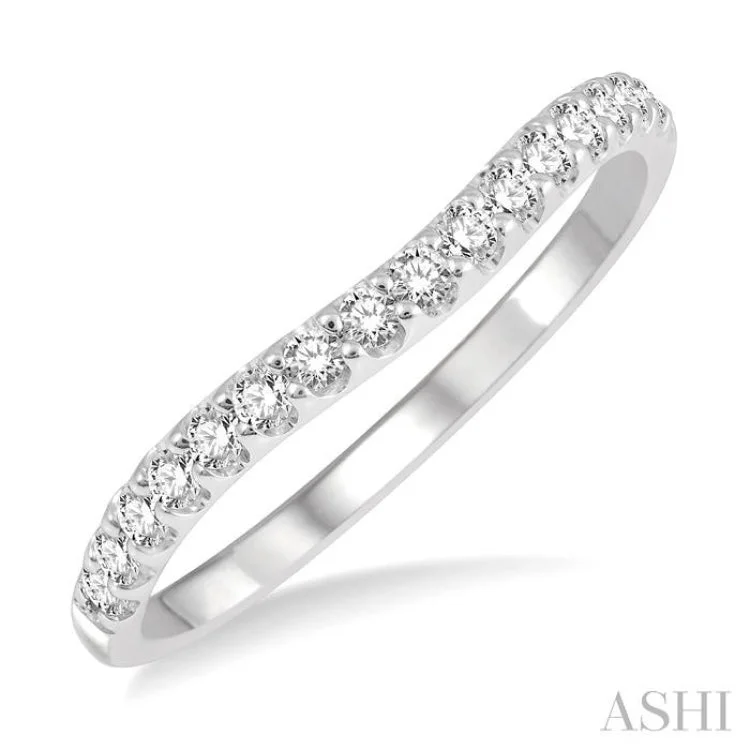 Custom Wedding Rings for Special Occasions-1/4 Ctw Arched Center Round Cut Diamond Wedding Band in 14K White Gold