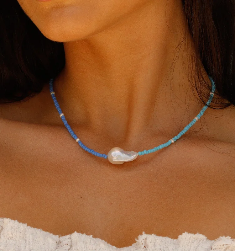 Diamond Necklaces-Pearl Choker Necklace in Bright Blues