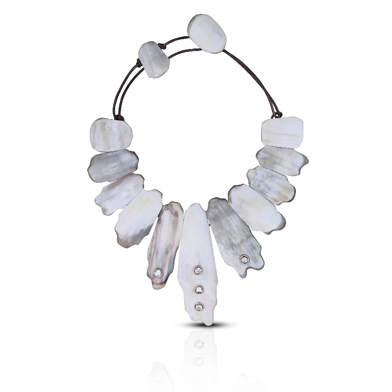 Thin Necklaces-Light Matte Horn Collar